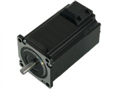 步進(jìn)伺服電機(jī)在agv工業(yè)機(jī)器人上應(yīng)用到底如何？