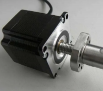 一臺步進驅(qū)動器帶兩臺步進電機的缺點分析